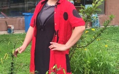 有力缓慢而坚定的进入小说